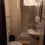 شقة فندقية Dworek Staropolski 2*