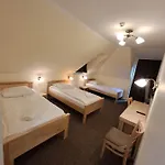 شقة فندقية Dworek Staropolski