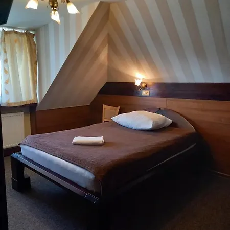 Aparthotel Dworek Staropolski