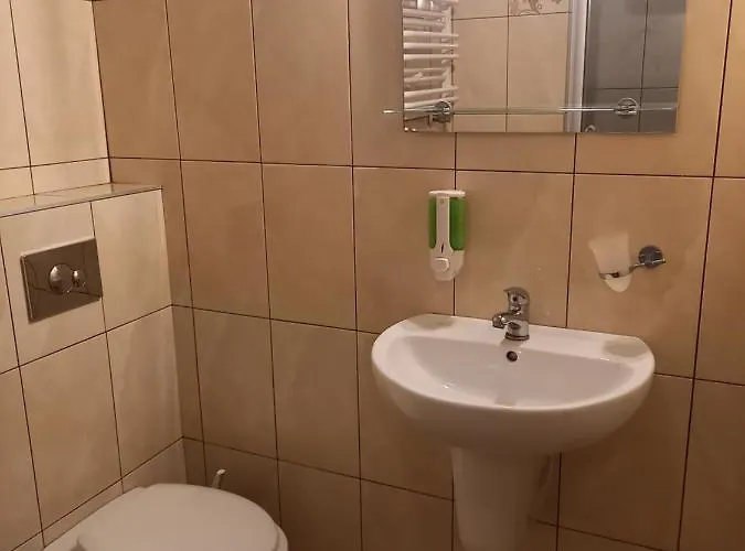 Dworek Staropolski 2* Poznan